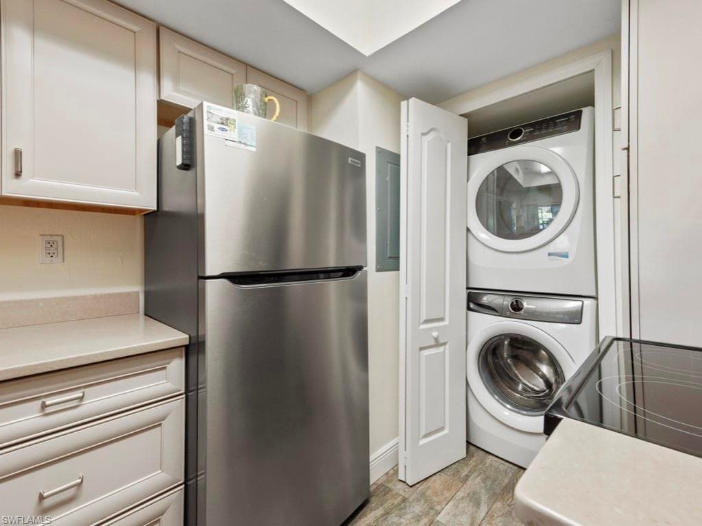 207 Collier Blvd 4-105, Marco Island, FL 34145-12