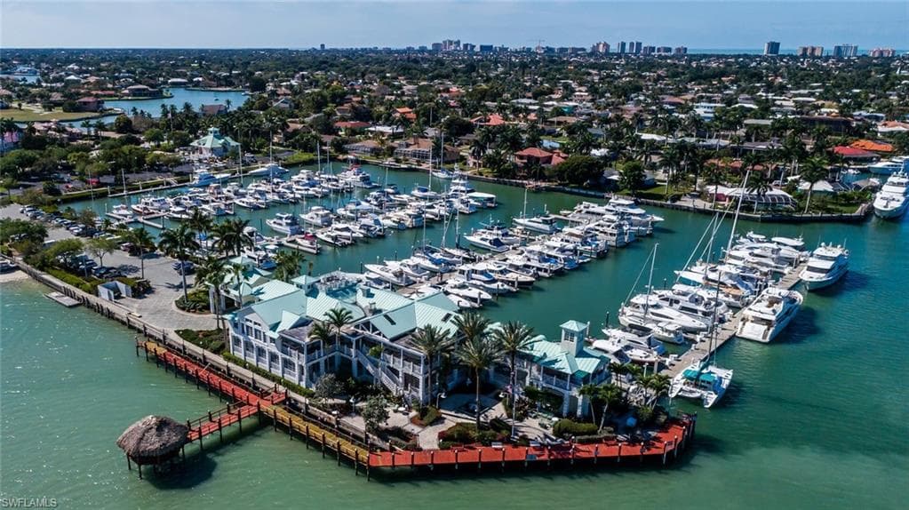 207 Collier Blvd 4-105, Marco Island, FL 34145-21
