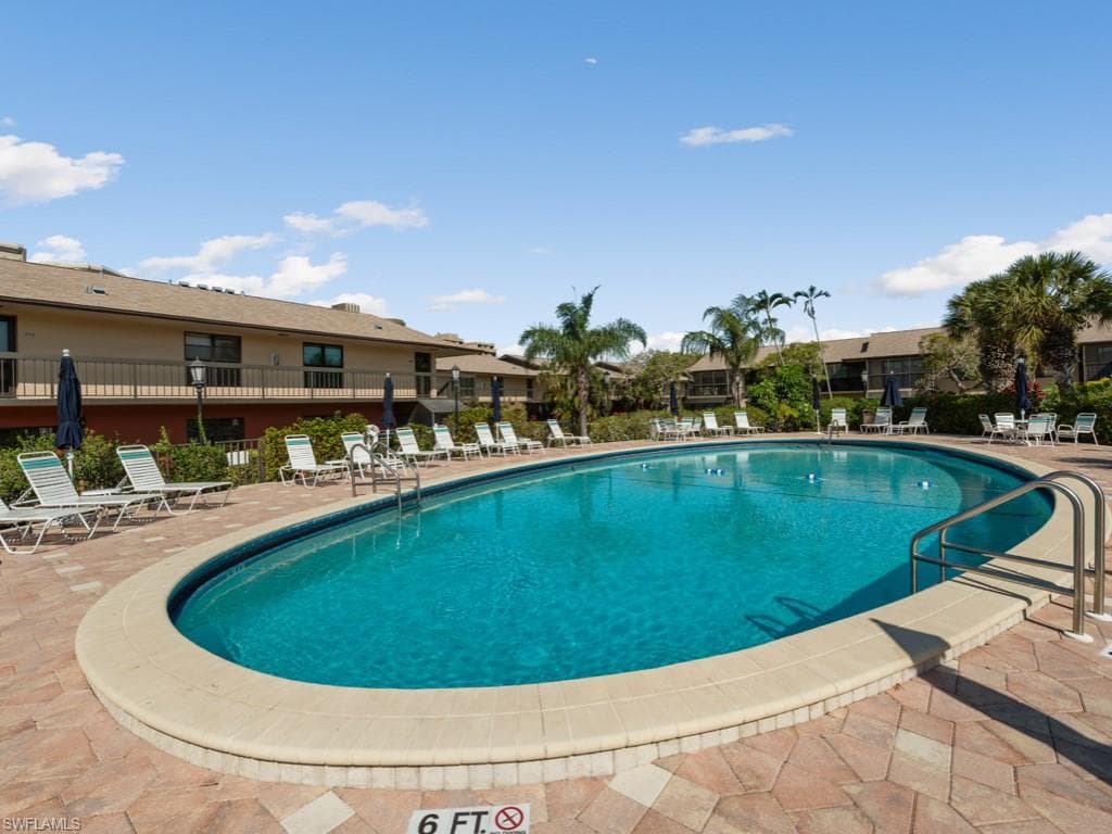 207 Collier Blvd 4-105, Marco Island, FL 34145-2