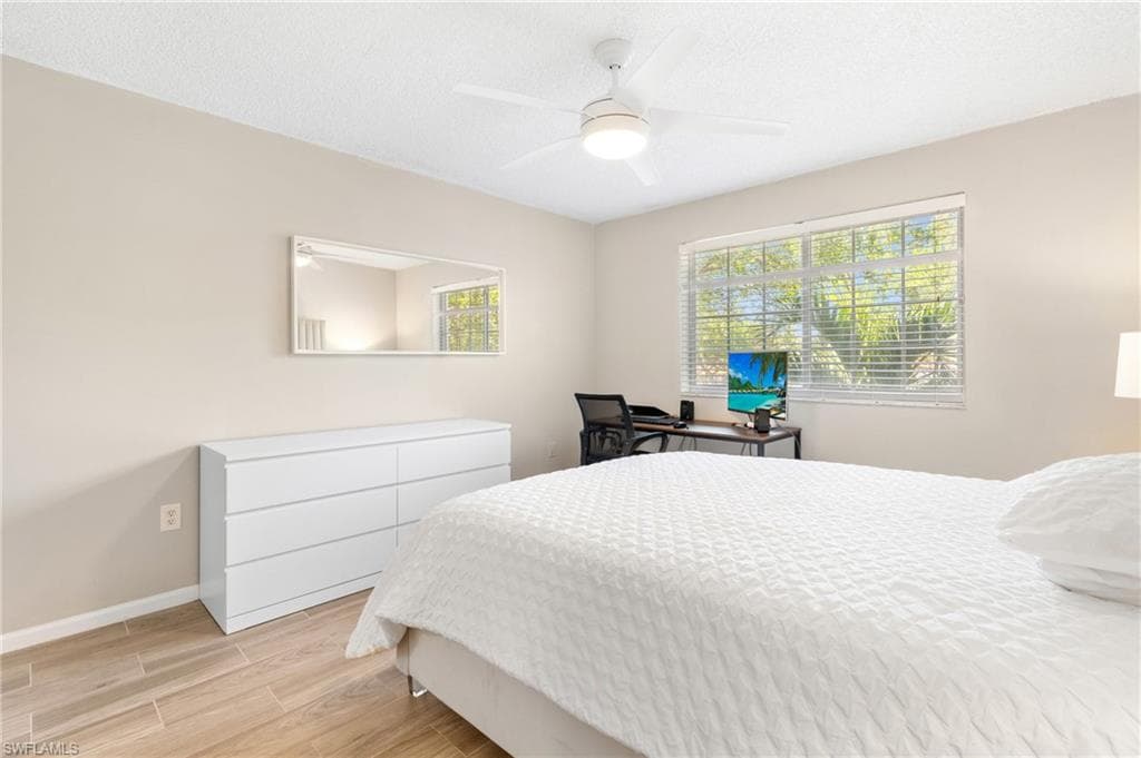 1150 Wildwood Lakes Blvd 203, Naples, FL 34104-11