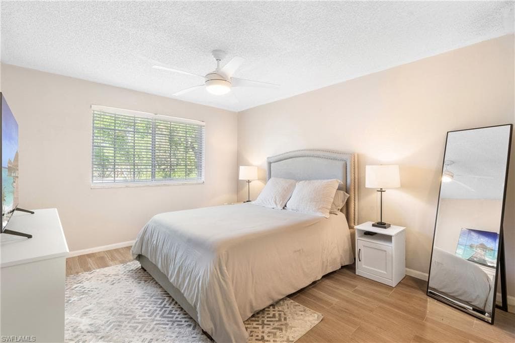 1150 Wildwood Lakes Blvd 203, Naples, FL 34104-13