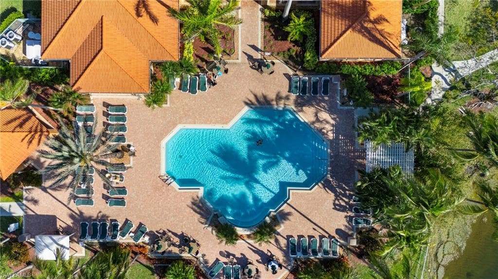 1150 Wildwood Lakes Blvd 203, Naples, FL 34104-23
