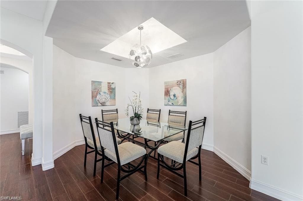 1276 Rialto Way 7-102, Naples, FL 34114-10