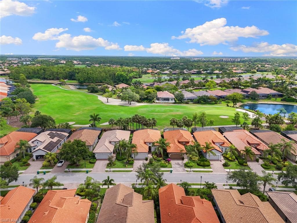 6492 Caldecott Dr, Naples, FL 34113-36