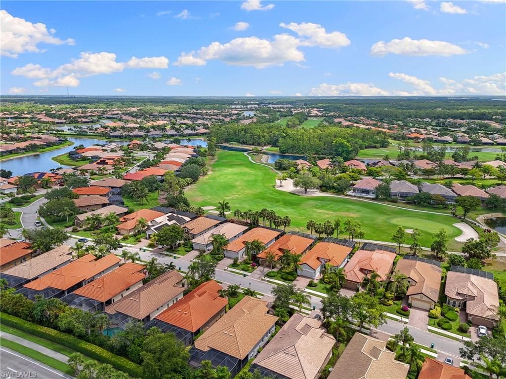 6492 Caldecott Dr, Naples, FL 34113-37
