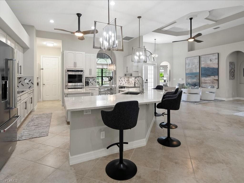 2360 19th St SW, Naples, FL 34117-21