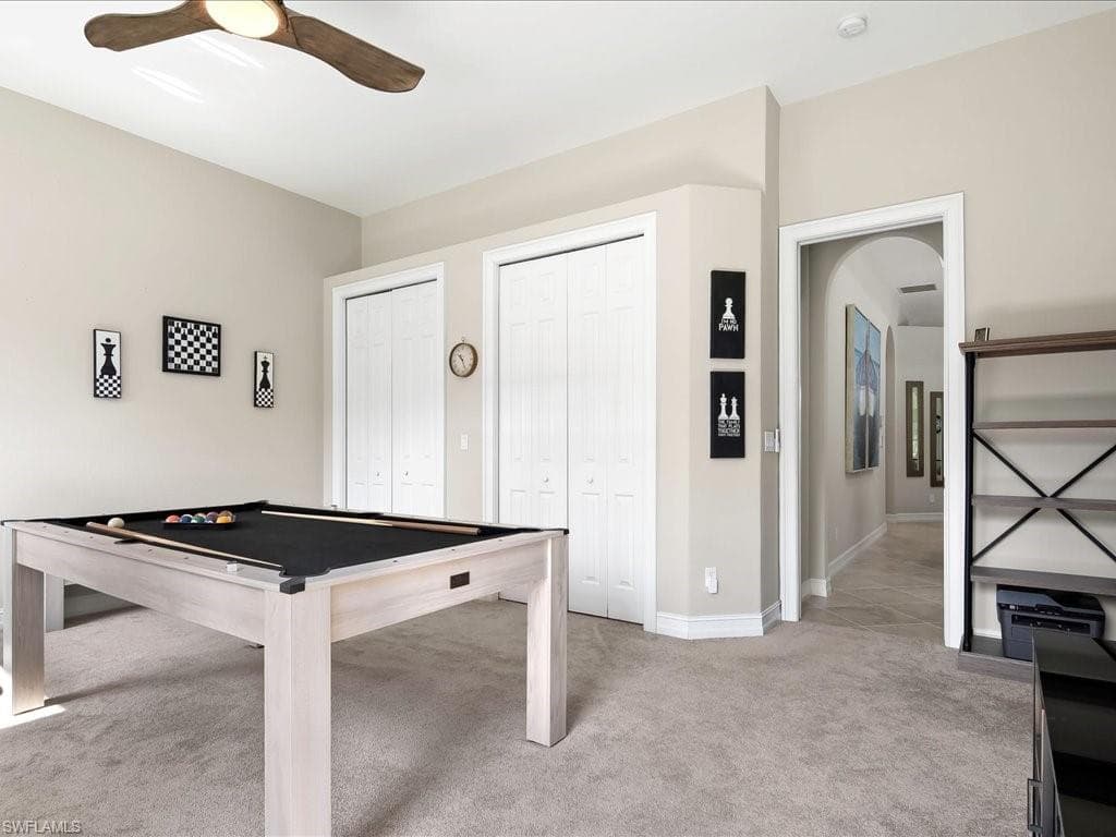 2360 19th St SW, Naples, FL 34117-32