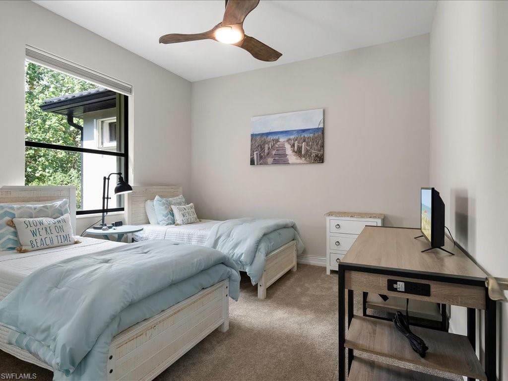 2360 19th St SW, Naples, FL 34117-34