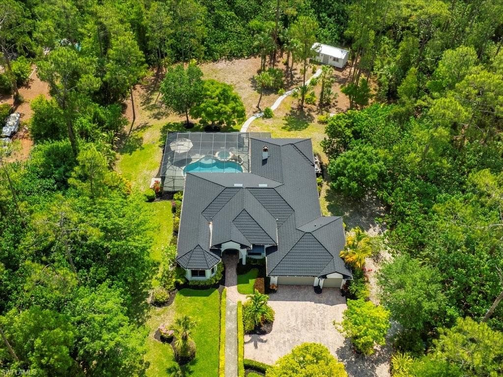 2360 19th St SW, Naples, FL 34117-5