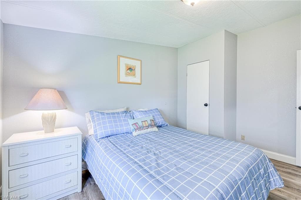 10251 Wales Loop, Bonita Springs, FL 34135-19