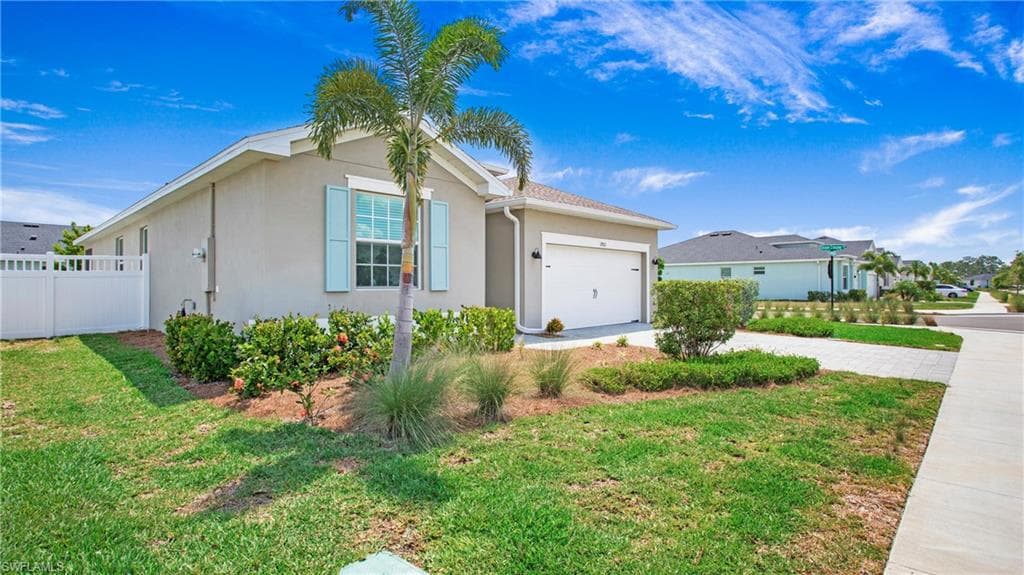 17811 Palmetto Pass Ln, Punta Gorda, FL 33982-33