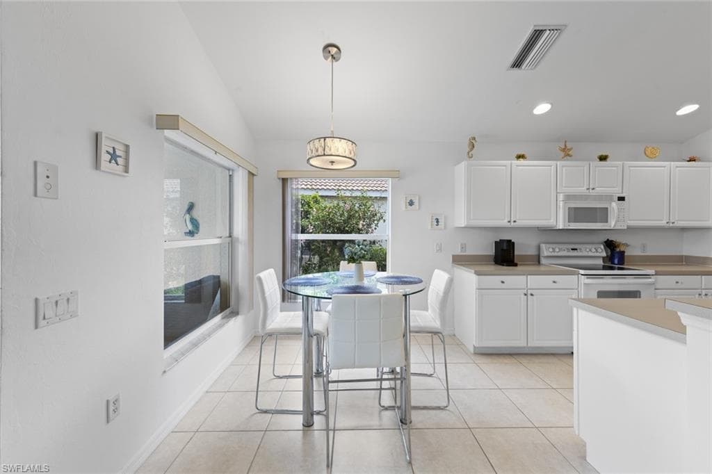 10021 Colonial Country Club Blvd, Fort Myers, FL 33913-20