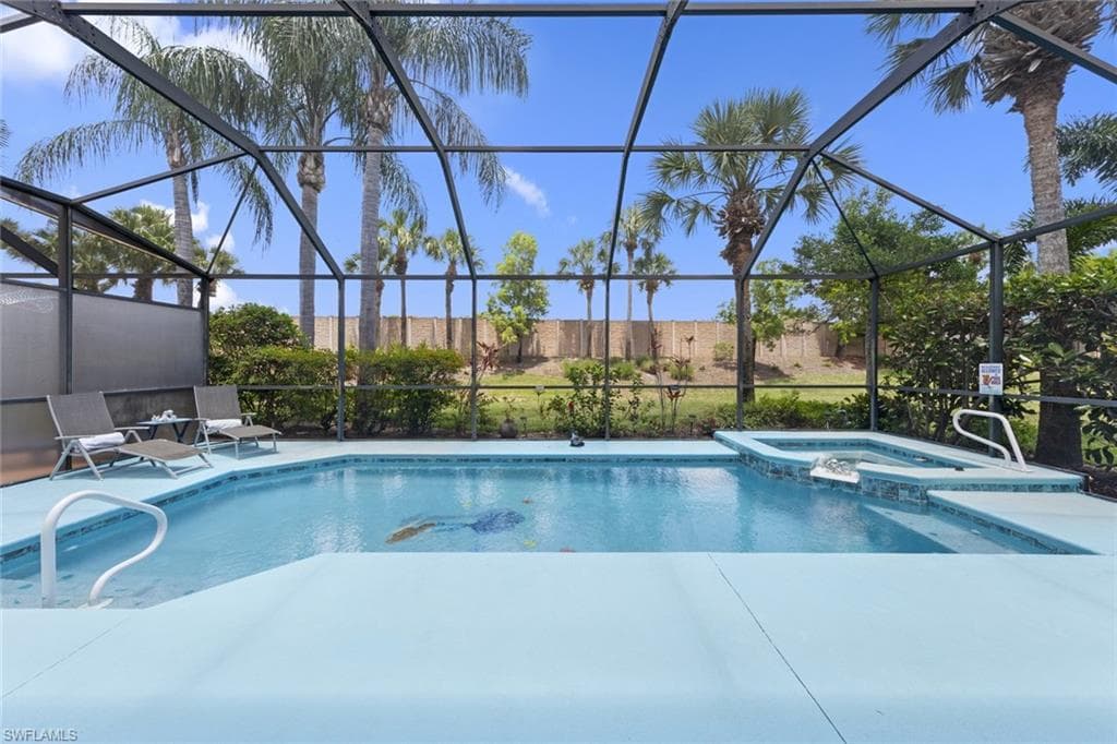 10021 Colonial Country Club Blvd, Fort Myers, FL 33913-33