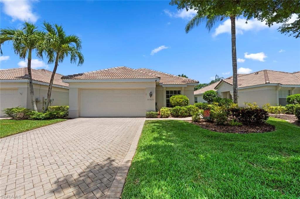 10021 Colonial Country Club Blvd, Fort Myers, FL 33913-4