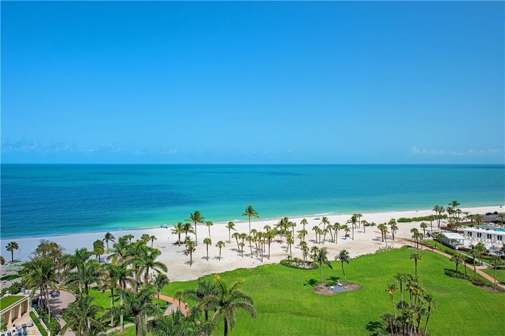 4021 Gulf Shore Blvd N 1103, Naples, FL 34103-17