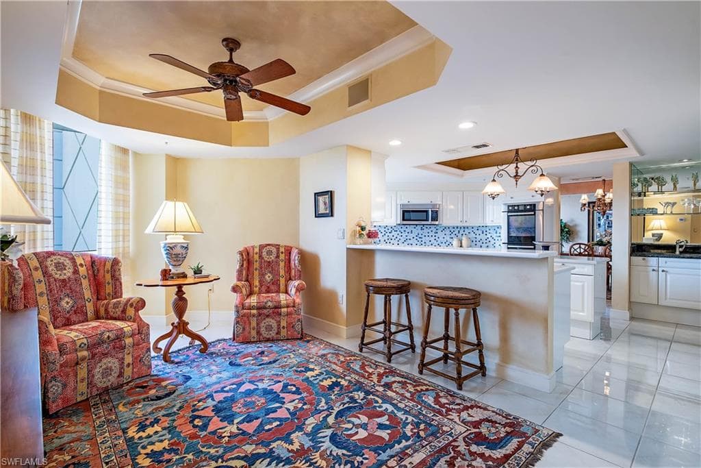 4021 Gulf Shore Blvd N 1103, Naples, FL 34103-4