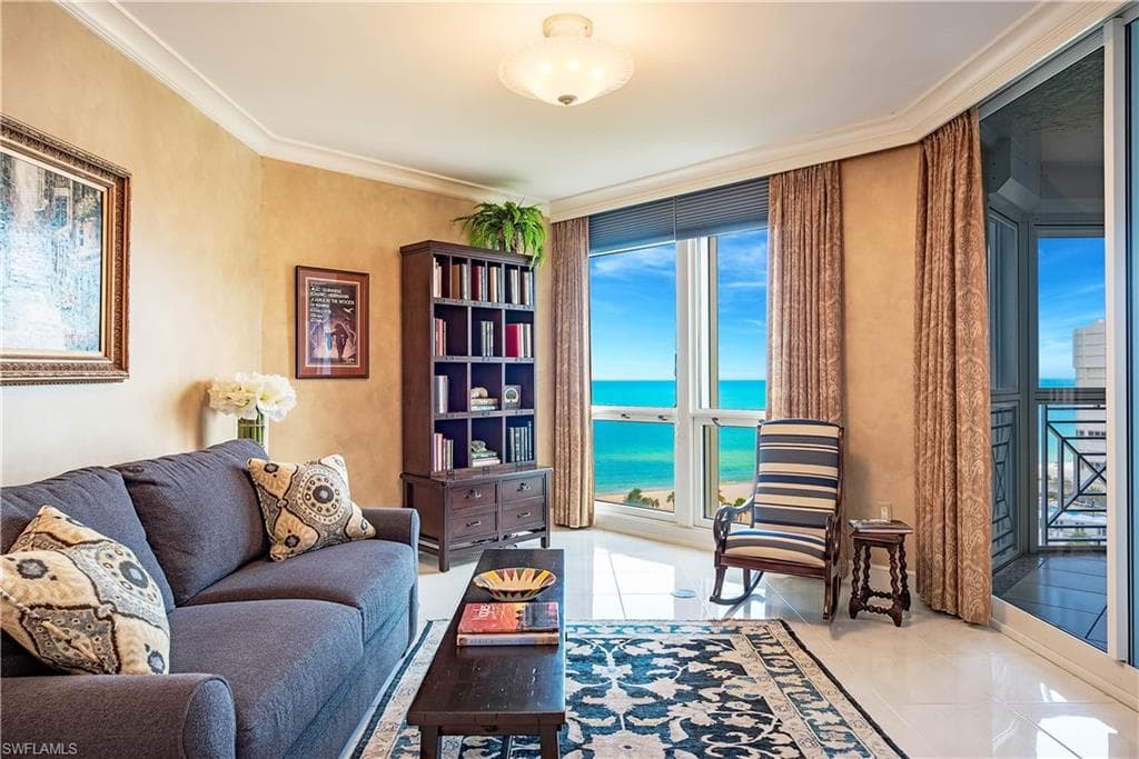 4021 Gulf Shore Blvd N 1103, Naples, FL 34103-7