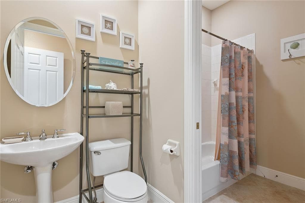 9022 Cascada Way 201, Naples, FL 34114-21