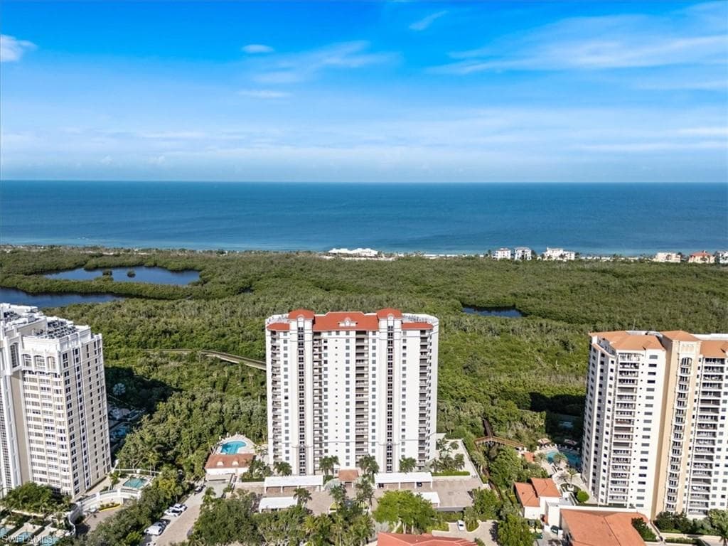 7225 Pelican Bay Blvd 1202, Naples, FL 34108-2