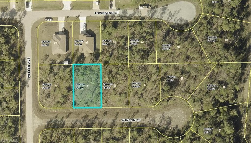 186 Winton Ct, Lehigh Acres, FL 33972-2