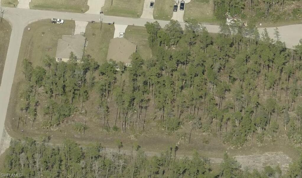 186 Winton Ct, Lehigh Acres, FL 33972-4