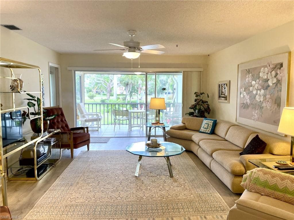 325 Charlemagne Blvd B207, Naples, FL 34112-13