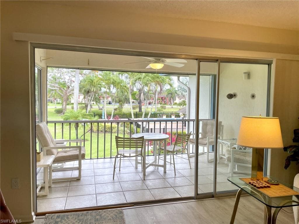 325 Charlemagne Blvd B207, Naples, FL 34112-14