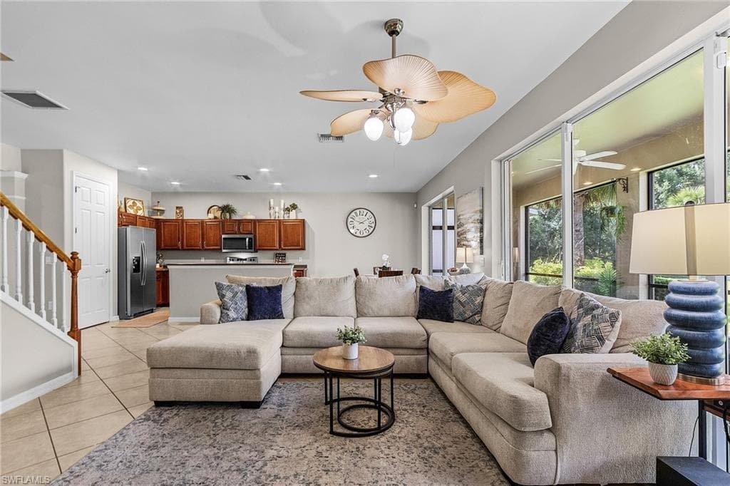 15678 Angelica Dr, Alva, FL 33920-6