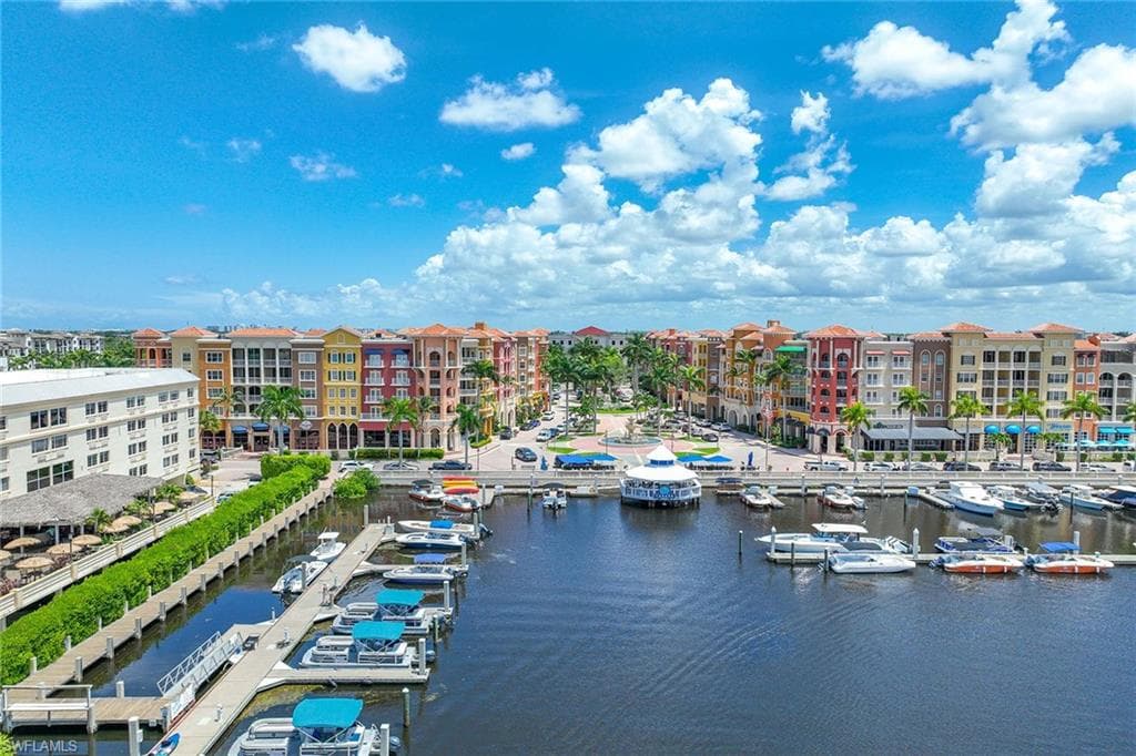 736 94th Ave N, Naples, FL 34108-26