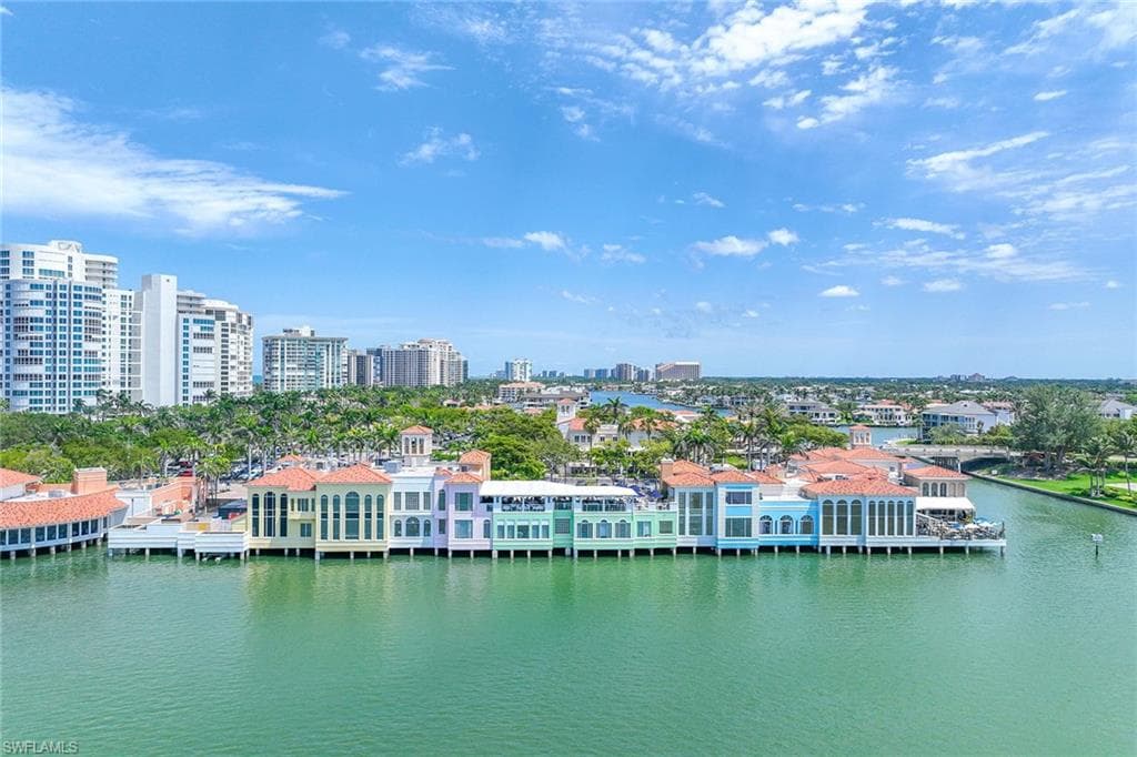 736 94th Ave N, Naples, FL 34108-34