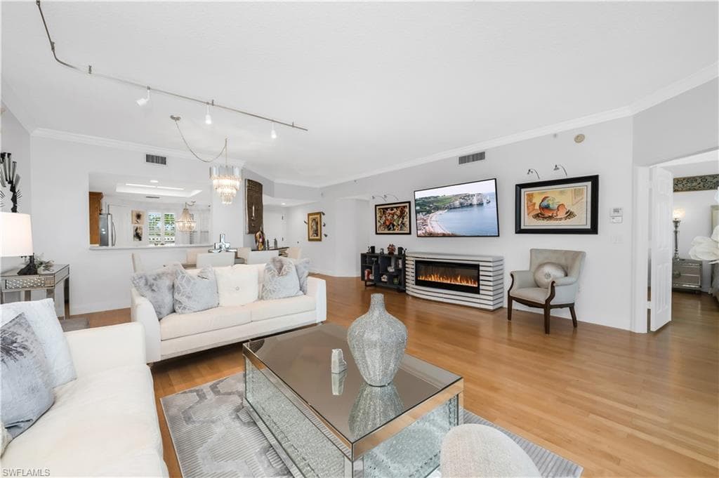 260 Barefoot Beach Blvd 203, Bonita Springs, FL 34134-5