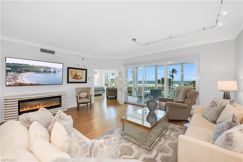 260 Barefoot Beach Blvd 203, Bonita Springs, FL 34134-6