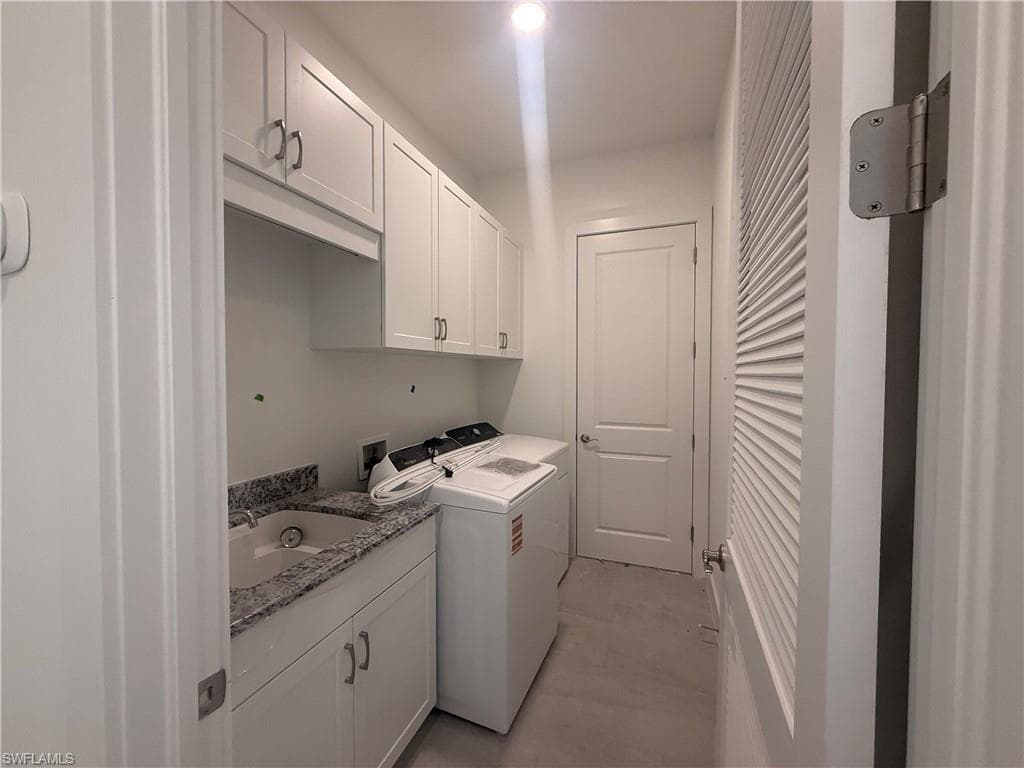 8788 Oceana Way, Naples, FL 34114-16