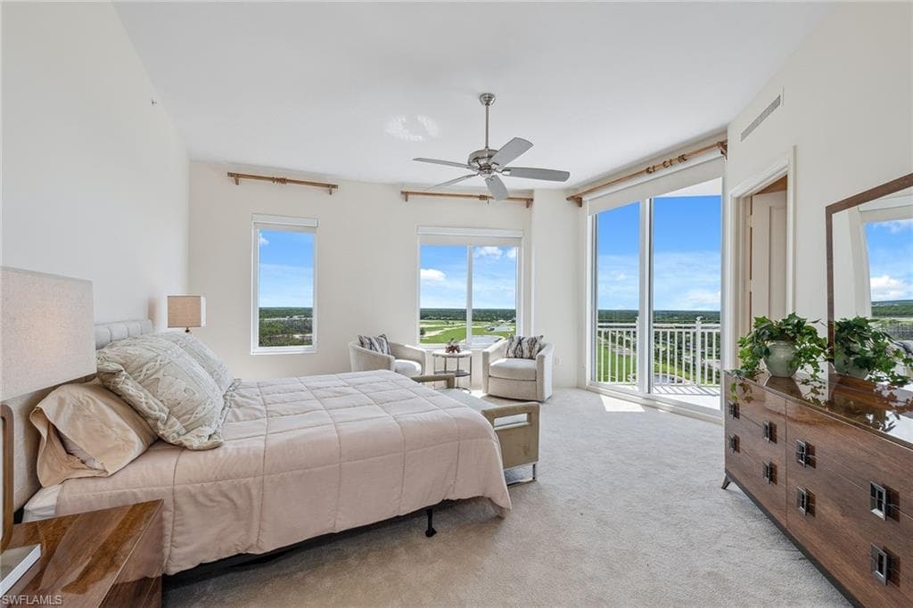 13675 Vanderbilt Dr Ph 1105, Naples, FL 34110-22