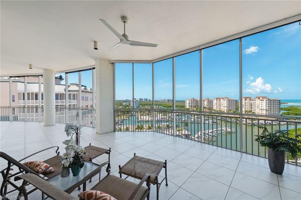 13675 Vanderbilt Dr Ph 1105, Naples, FL 34110-7