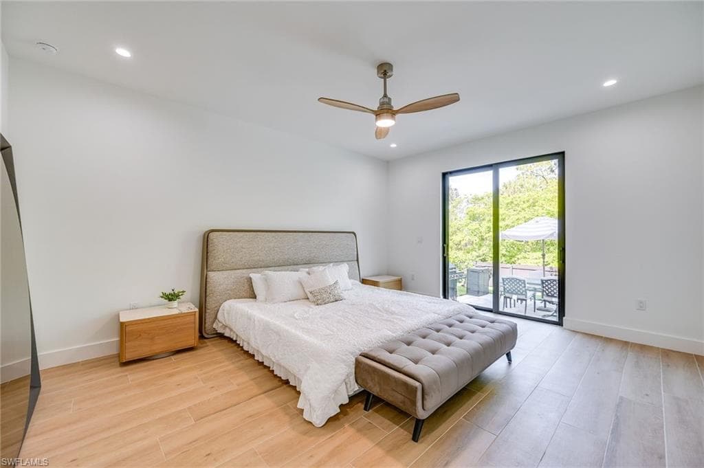 3384 Canal St, Naples, FL 34112-15