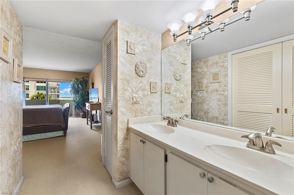 1036 Collier Blvd A103, Marco Island, FL 34145-20