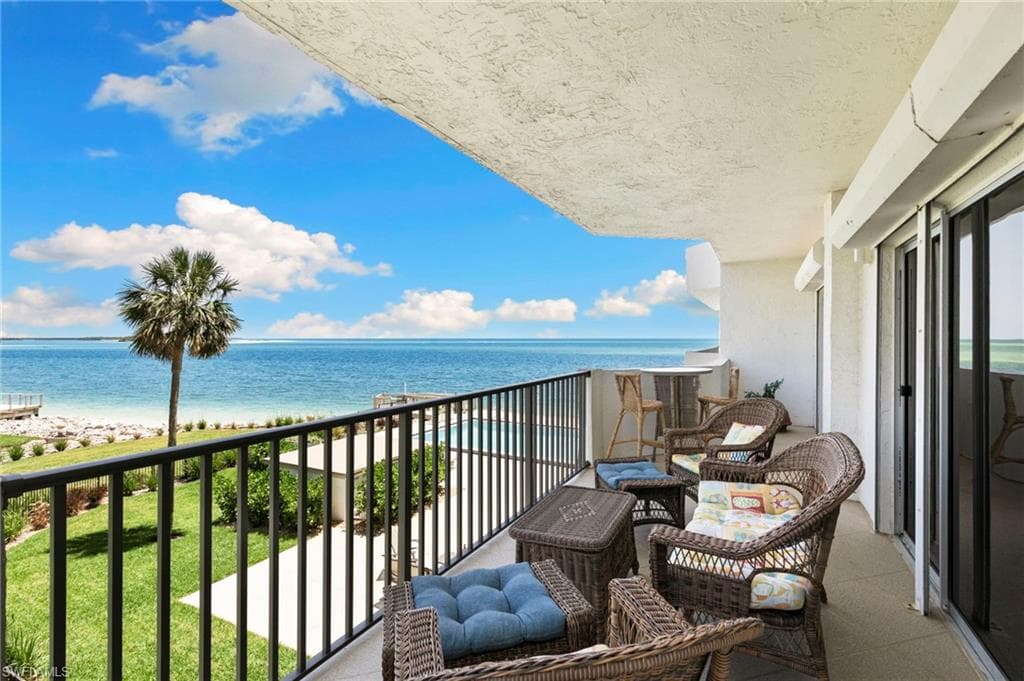 1036 Collier Blvd A103, Marco Island, FL 34145-3