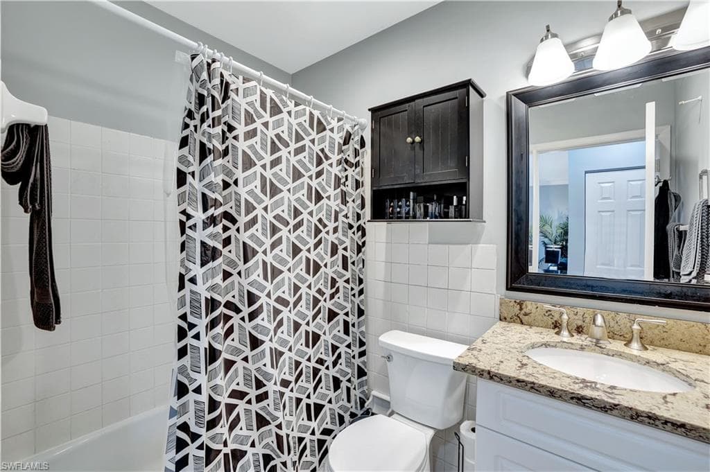 130 Collier Blvd A7, Marco Island, FL 34145-12