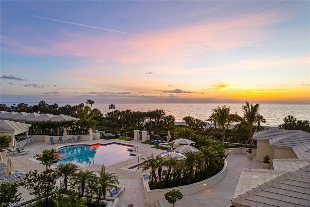 8473 Bay Colony Dr 403, Naples, FL 34108-42