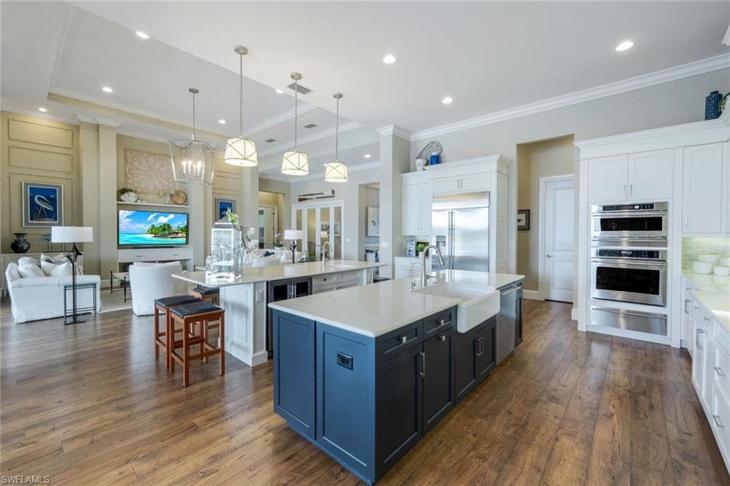 9010 Arrezo Ct, Naples, FL 34119-15