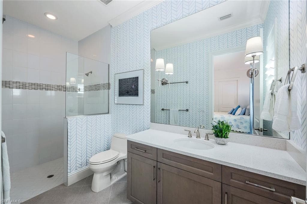 9010 Arrezo Ct, Naples, FL 34119-27