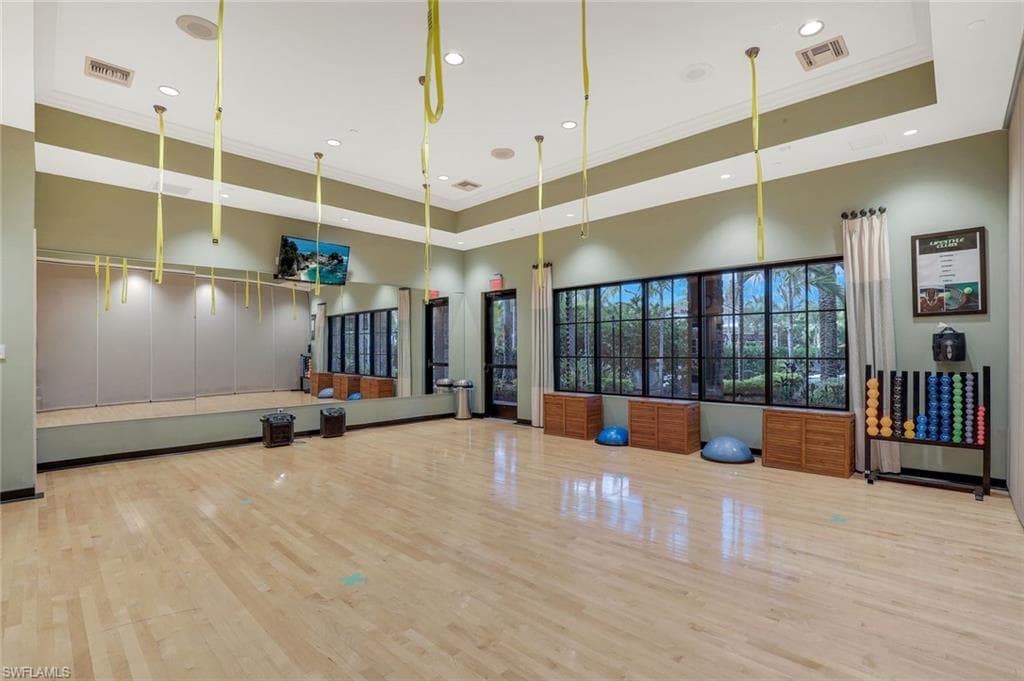 9010 Arrezo Ct, Naples, FL 34119-51