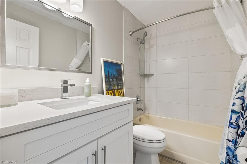 4580 Andover Way 304, Naples, FL 34112-22