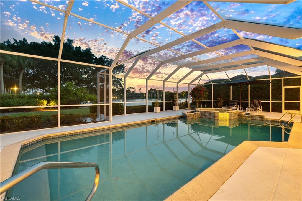 798 Brentwood Pt, Naples, FL 34110-35