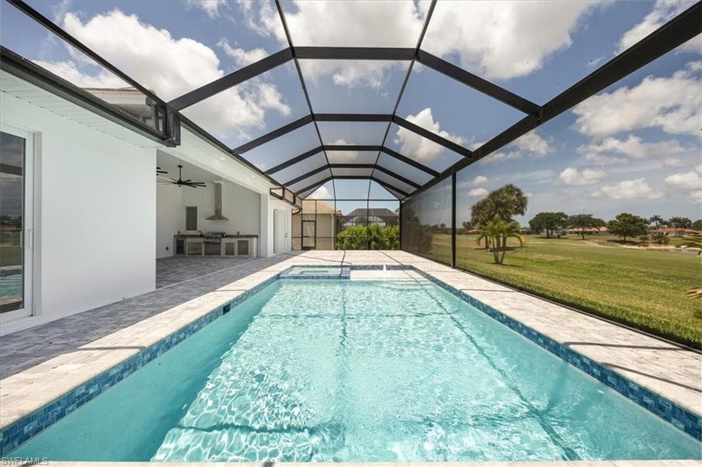 18450 Royal Hammock Blvd, Naples, FL 34114-15