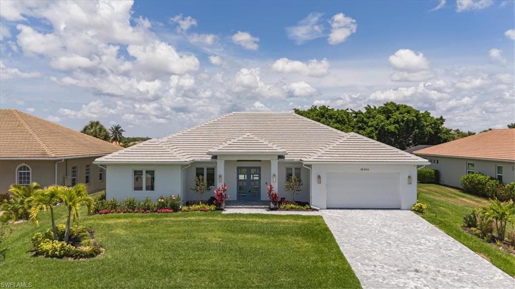 18450 Royal Hammock Blvd, Naples, FL 34114-1
