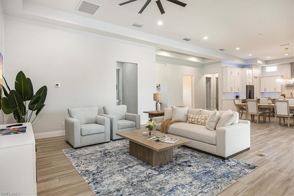 18450 Royal Hammock Blvd, Naples, FL 34114-4