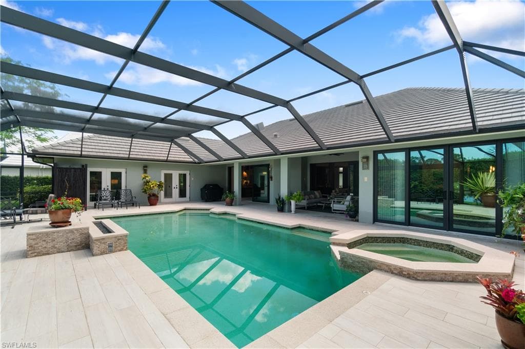15311 Burnaby Dr, Naples, FL 34110-33