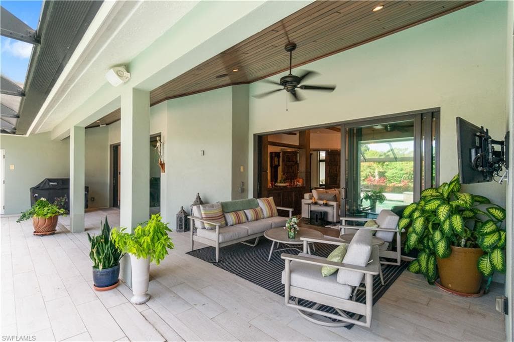 15311 Burnaby Dr, Naples, FL 34110-36